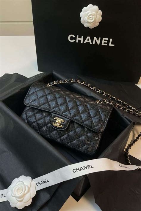 Chanel Caviar or Lambskin: Which one i